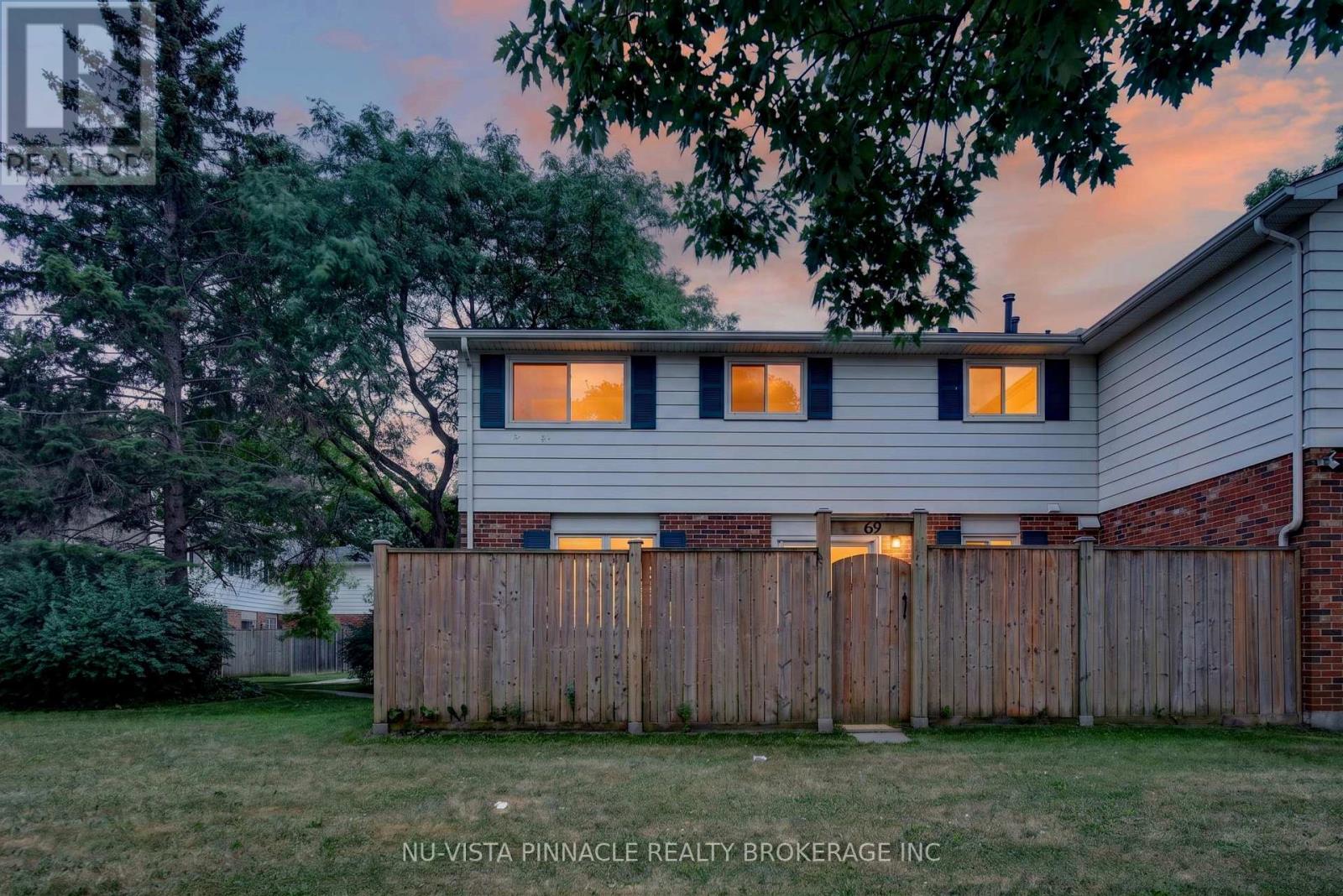 10 - 69 Conway Drive, London South, Ontario  N6E 2H4 - Photo 2 - X13652728