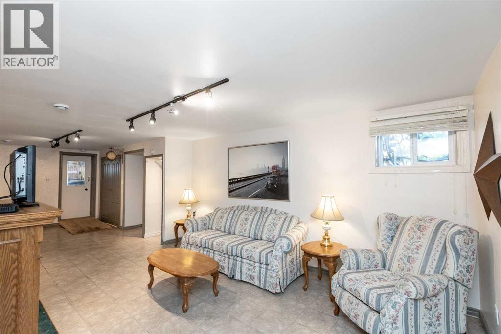 5015 35 Street, Innisfail, Alberta  T4G 1H5 - Photo 29 - A2323405