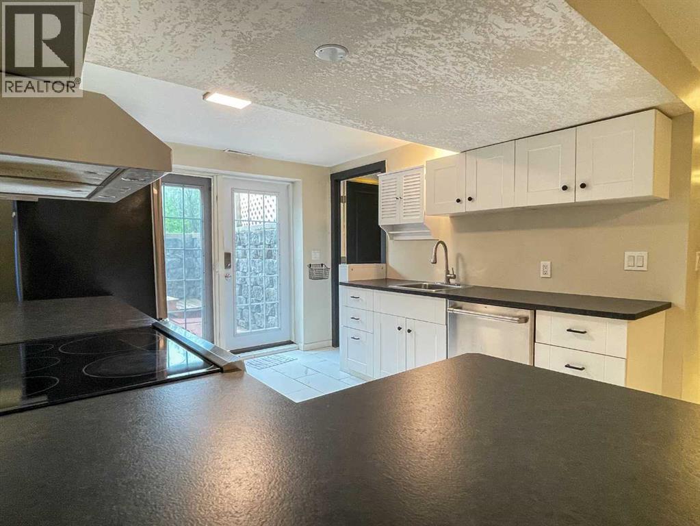 104 Hill Drive, Fort Mcmurray, Alberta  T9H 2B5 - Photo 23 - A2317246