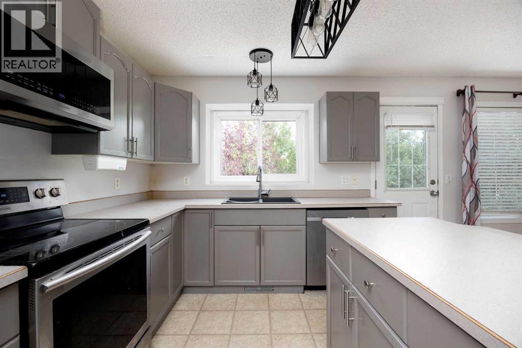 247 Warren Road, Fort Mcmurray, Alberta  T9H 5J9 - Photo 27 - A2331156