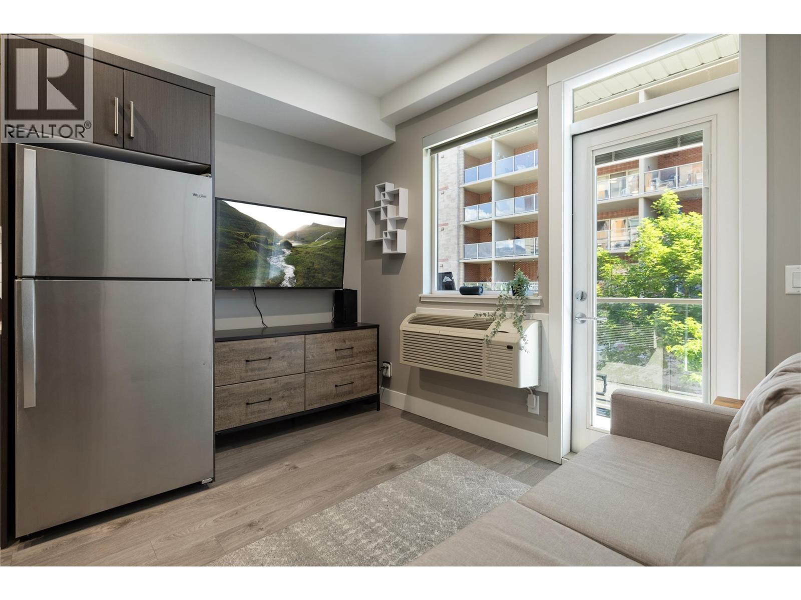 925 Leon Avenue Unit# 318, Kelowna, British Columbia  V1Y 0E5 - Photo 4 - 10396831