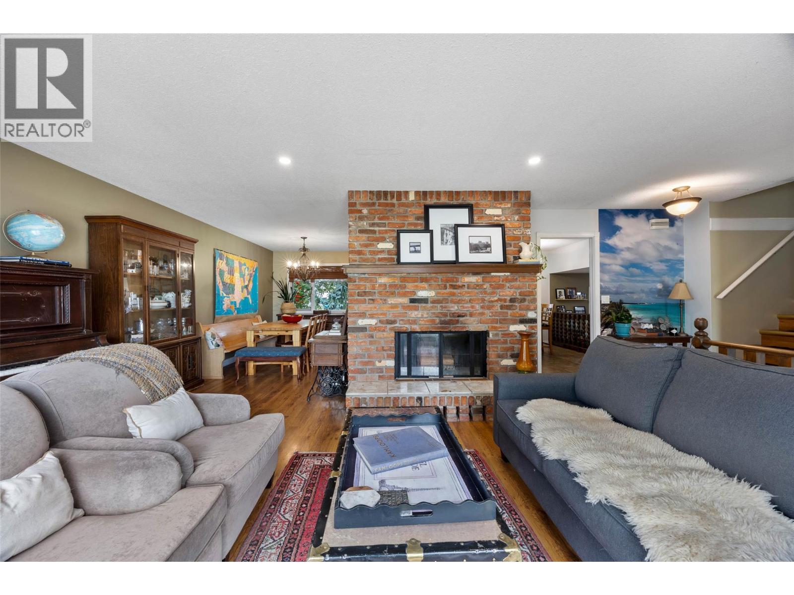 2269 Balfour Court, Kamloops, British Columbia  V1S 1H5 - Photo 4 - 10396840