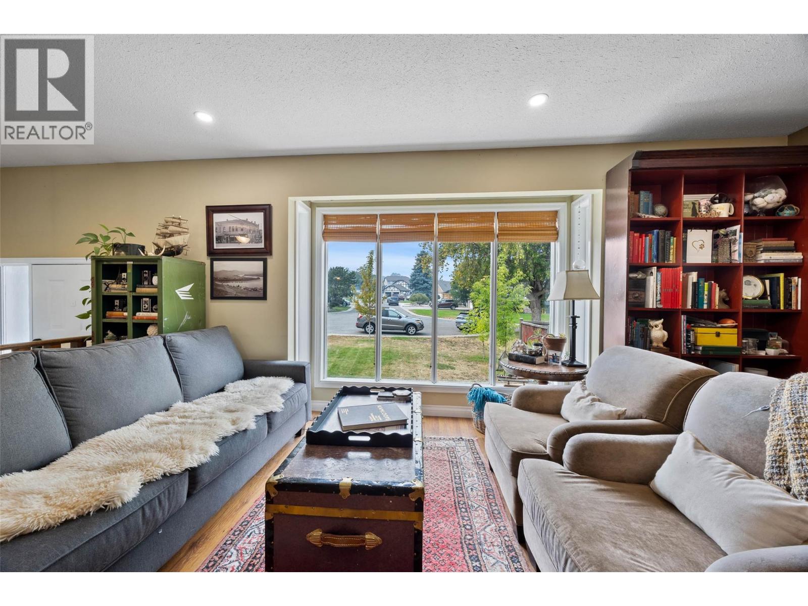 2269 Balfour Court, Kamloops, British Columbia  V1S 1H5 - Photo 6 - 10396840