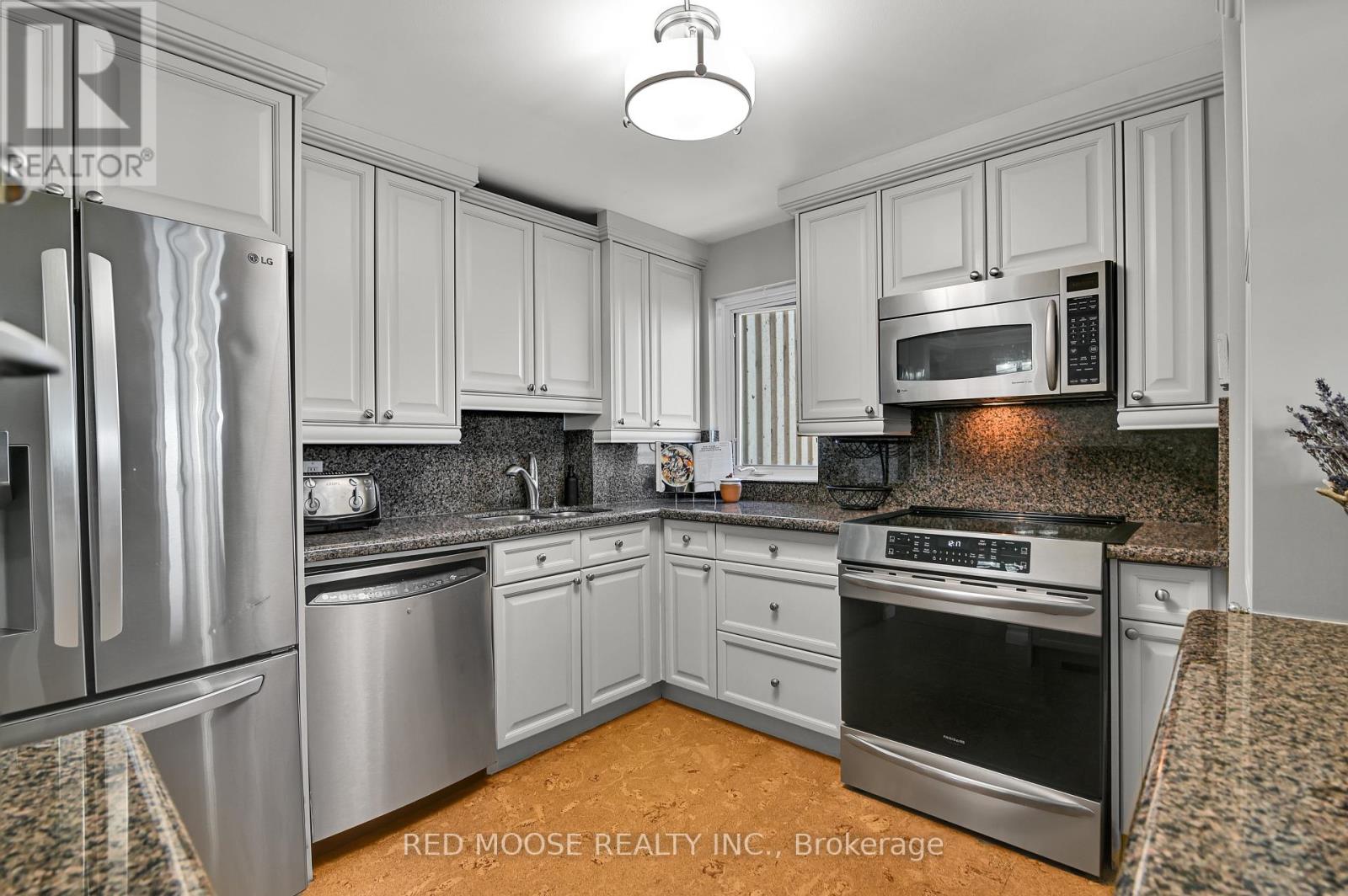 2410 - 1081 Ambleside Drive, Ottawa, Ontario  K2B 8C8 - Photo 7 - X13652644