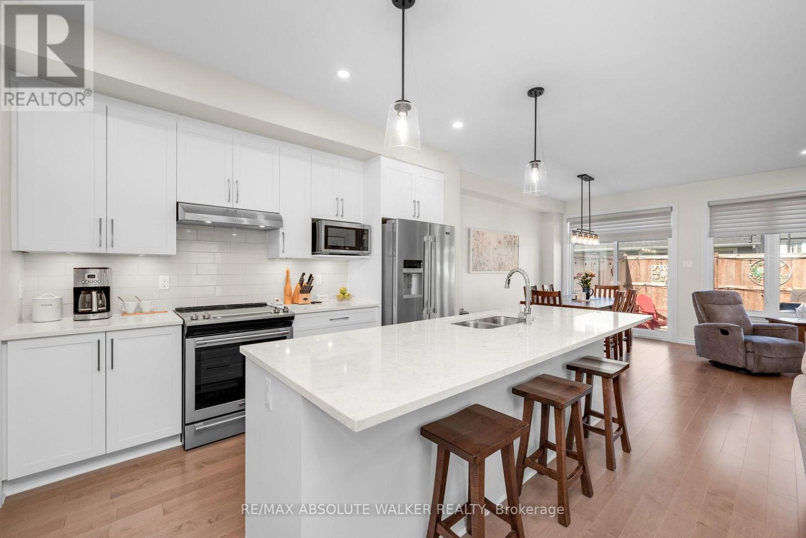 2381 Goldhawk Drive, Ottawa, Ontario  K2S 2X4 - Photo 5 - X13652700