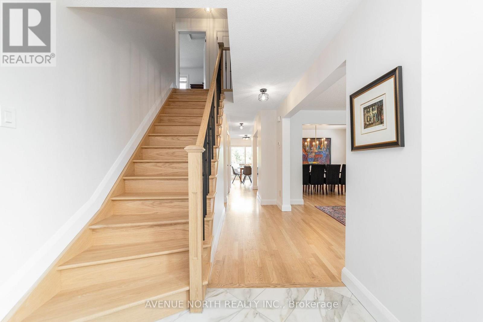 37 Cellini Court, Ottawa, Ontario  K1G 5K3 - Photo 5 - X13652806