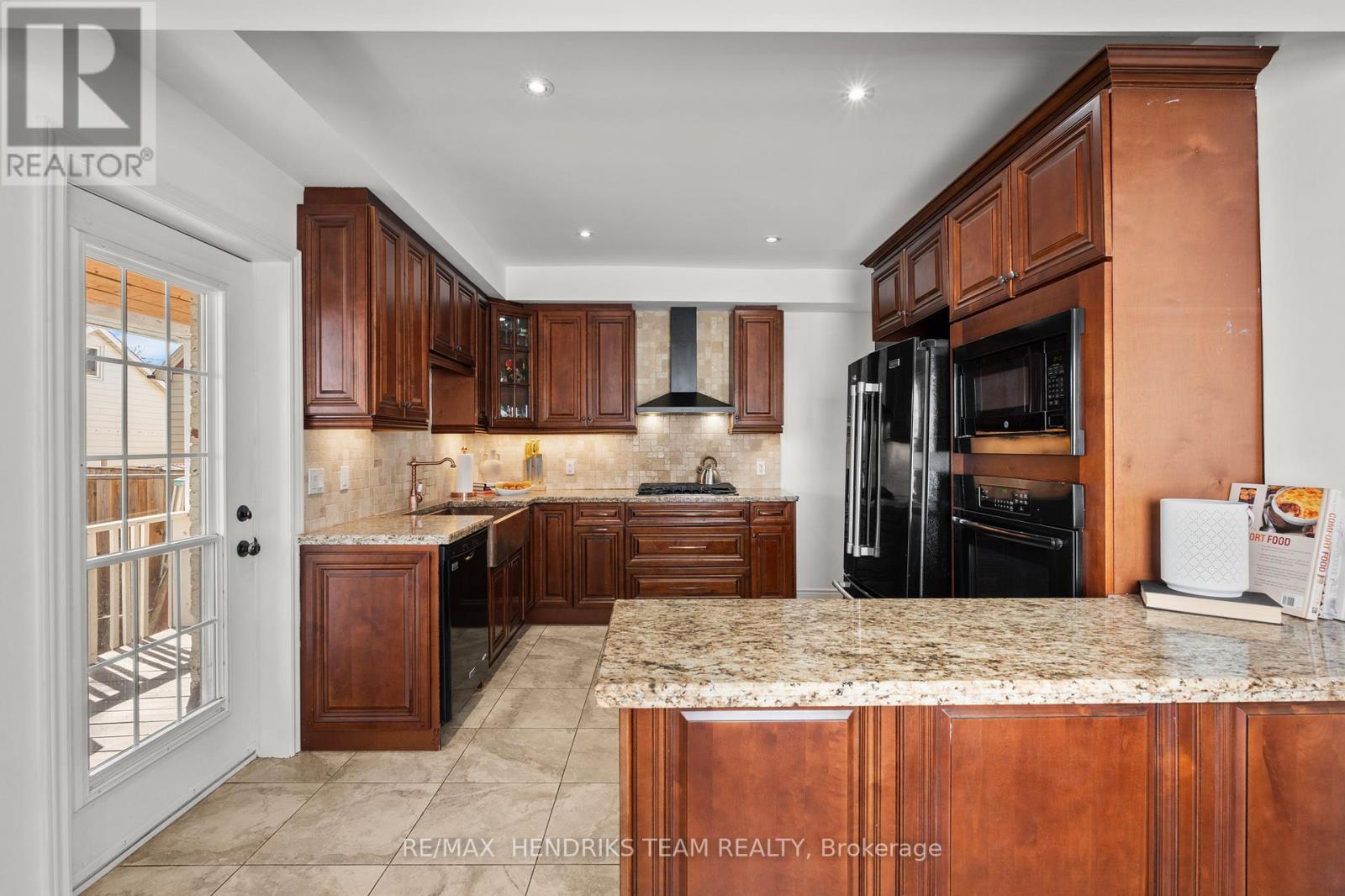 192 Wood Street E, Hamilton, Ontario  L8L 3Z1 - Photo 16 - X13652756