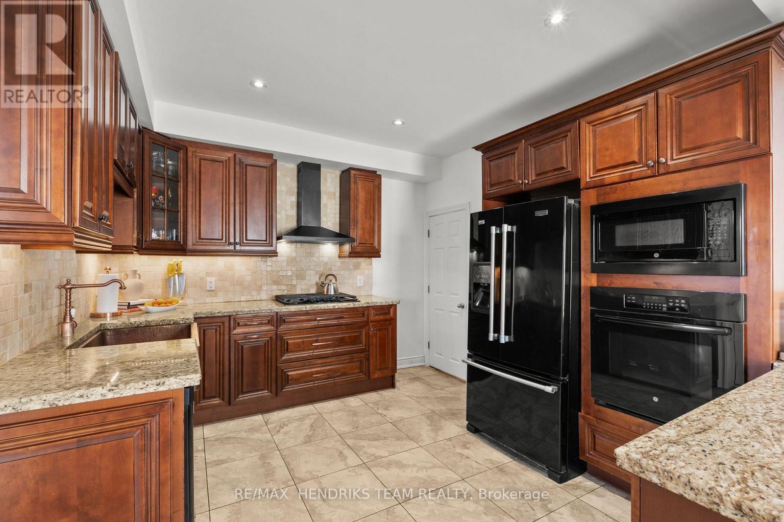 192 Wood Street E, Hamilton, Ontario  L8L 3Z1 - Photo 17 - X13652756
