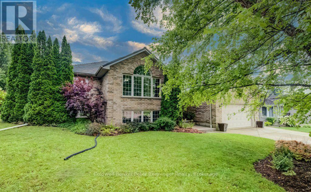 391 Westwood Drive, Brockton, Ontario  N0G 2V0 - Photo 2 - X13652274