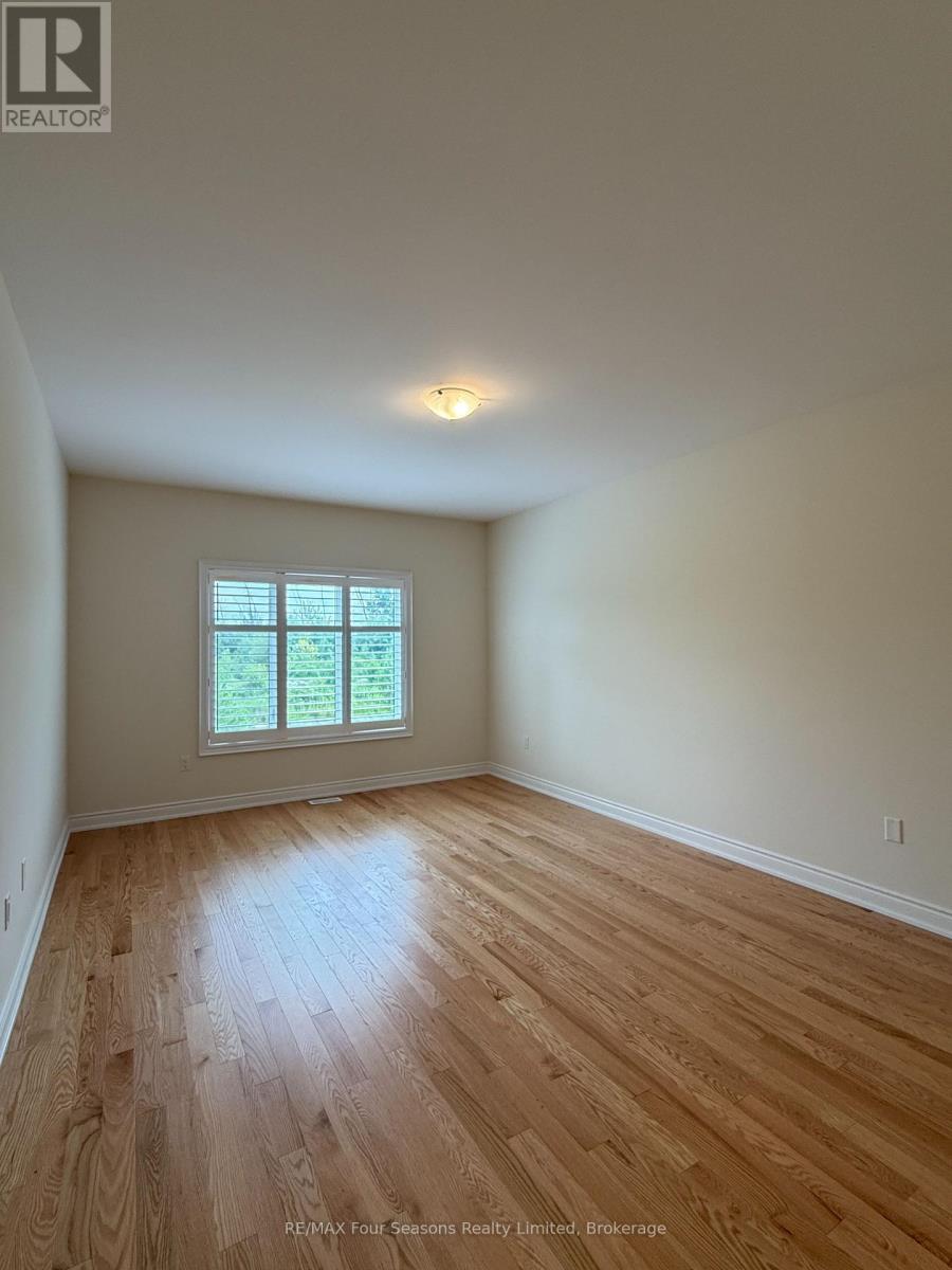 100 Kari Crescent, Collingwood, Ontario  L9Y 5B4 - Photo 11 - S13652724