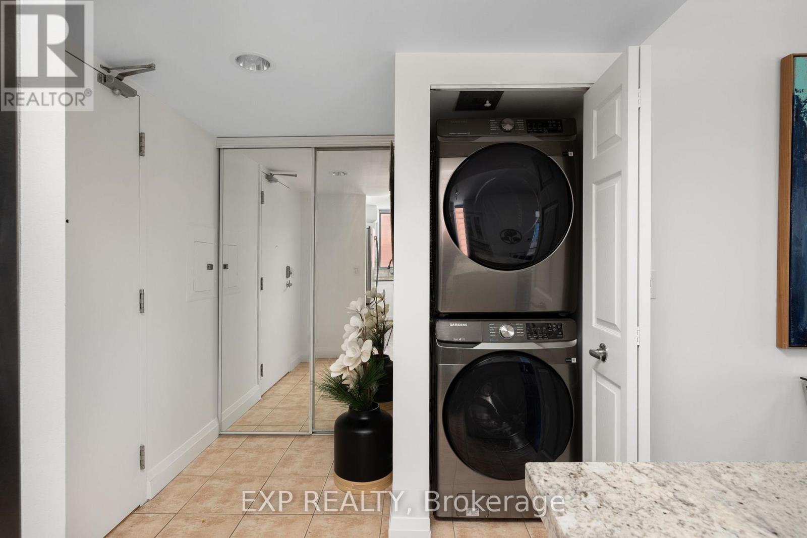 802 - 311 Richmond Street E, Toronto, Ontario  M5A 4S8 - Photo 5 - C13652642