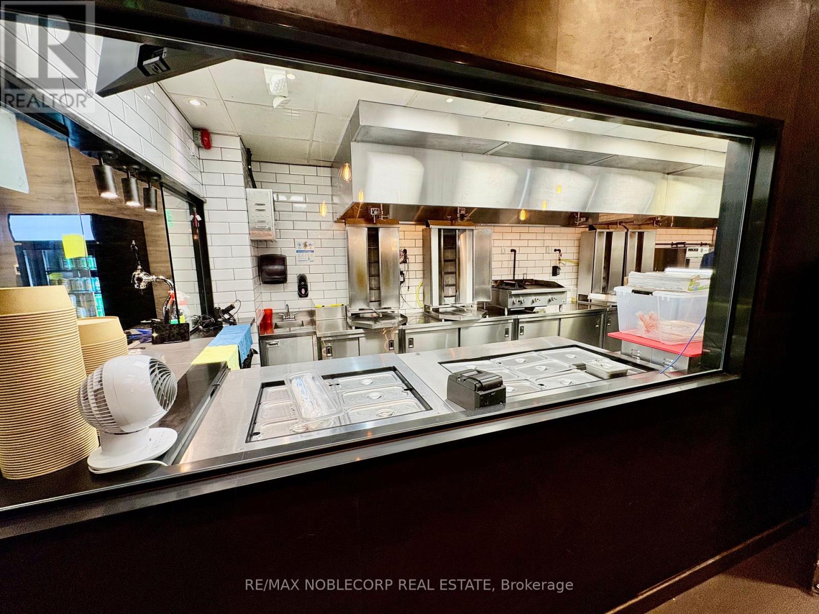 246 Queen Street W, Toronto, Ontario  M5V 1Z7 - Photo 14 - C13652704
