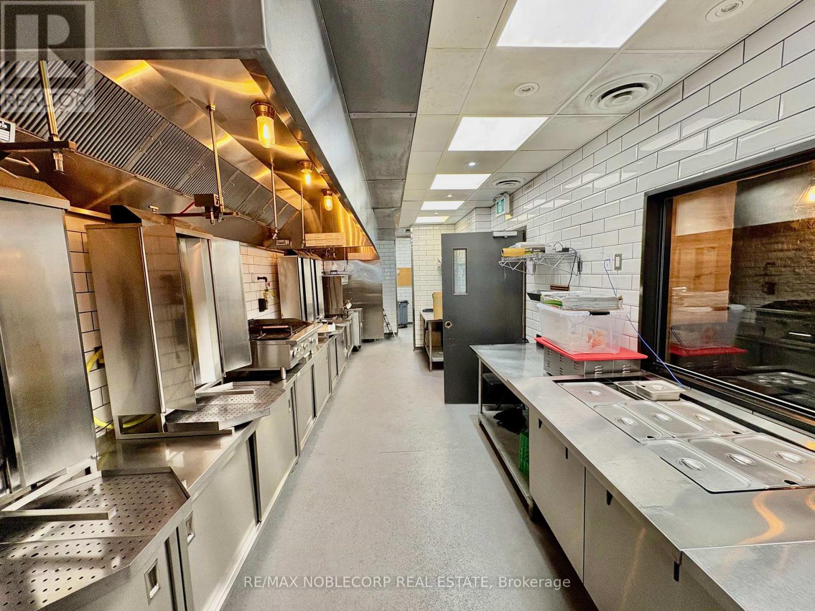 246 Queen Street W, Toronto, Ontario  M5V 1Z7 - Photo 18 - C13652704