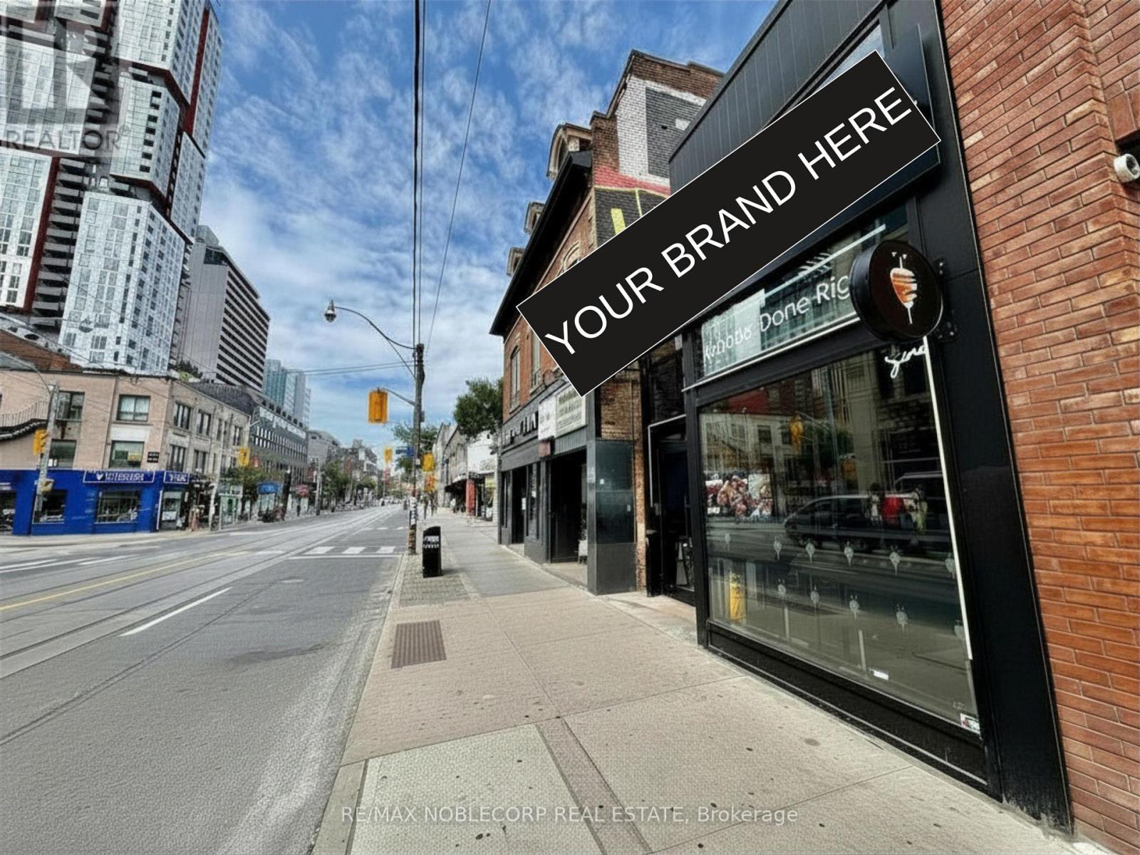 246 Queen Street W, Toronto, Ontario  M5V 1Z7 - Photo 2 - C13652704