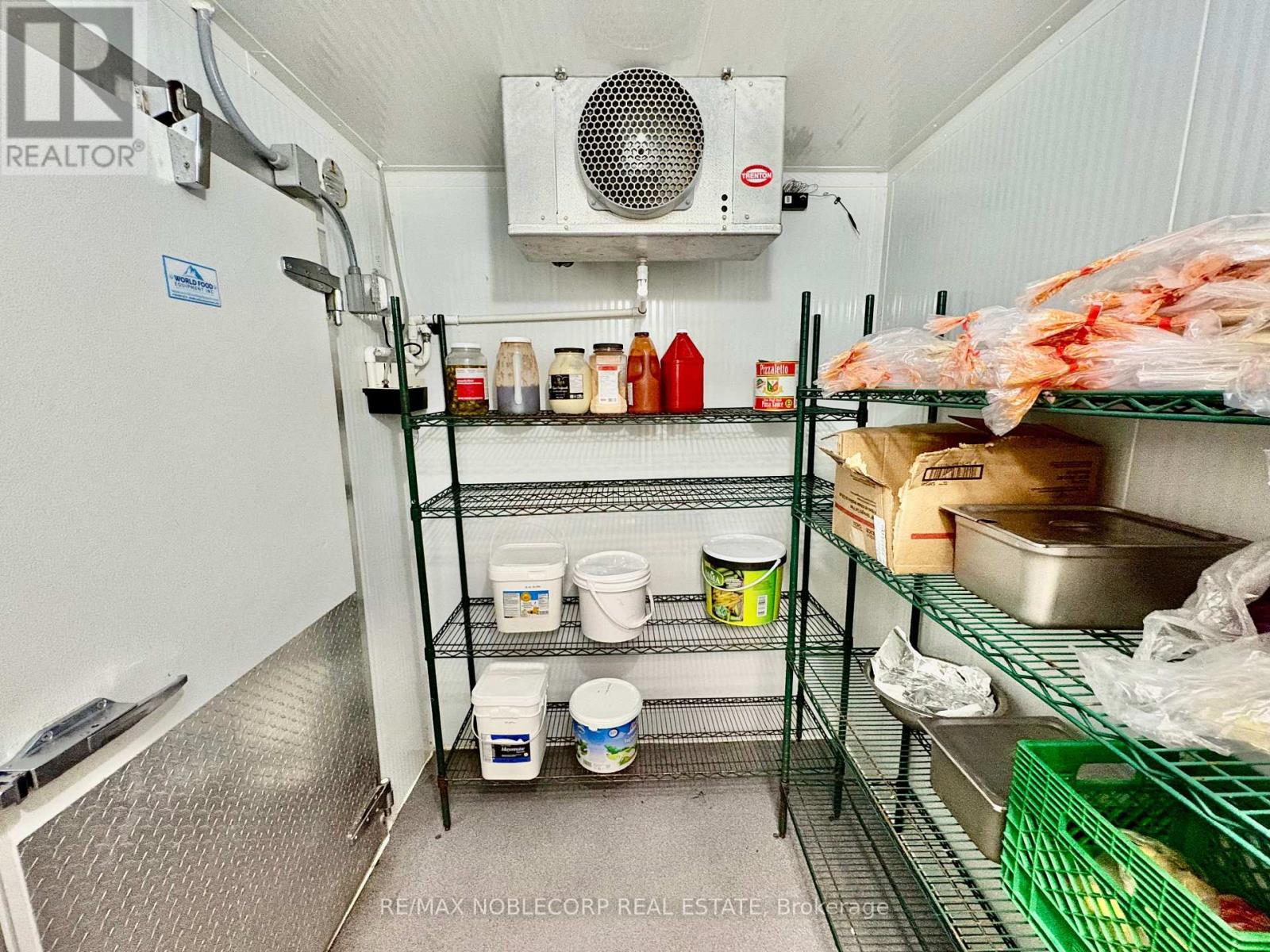 246 Queen Street W, Toronto, Ontario  M5V 1Z7 - Photo 21 - C13652704