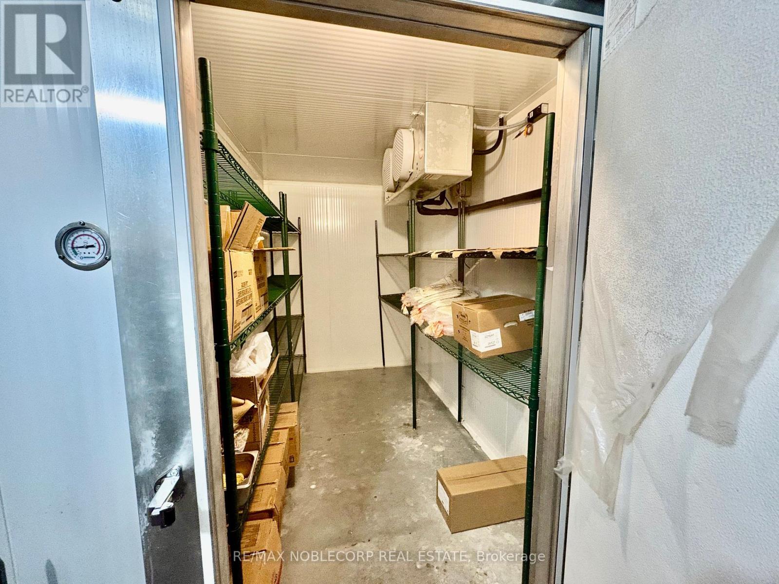 246 Queen Street W, Toronto, Ontario  M5V 1Z7 - Photo 22 - C13652704