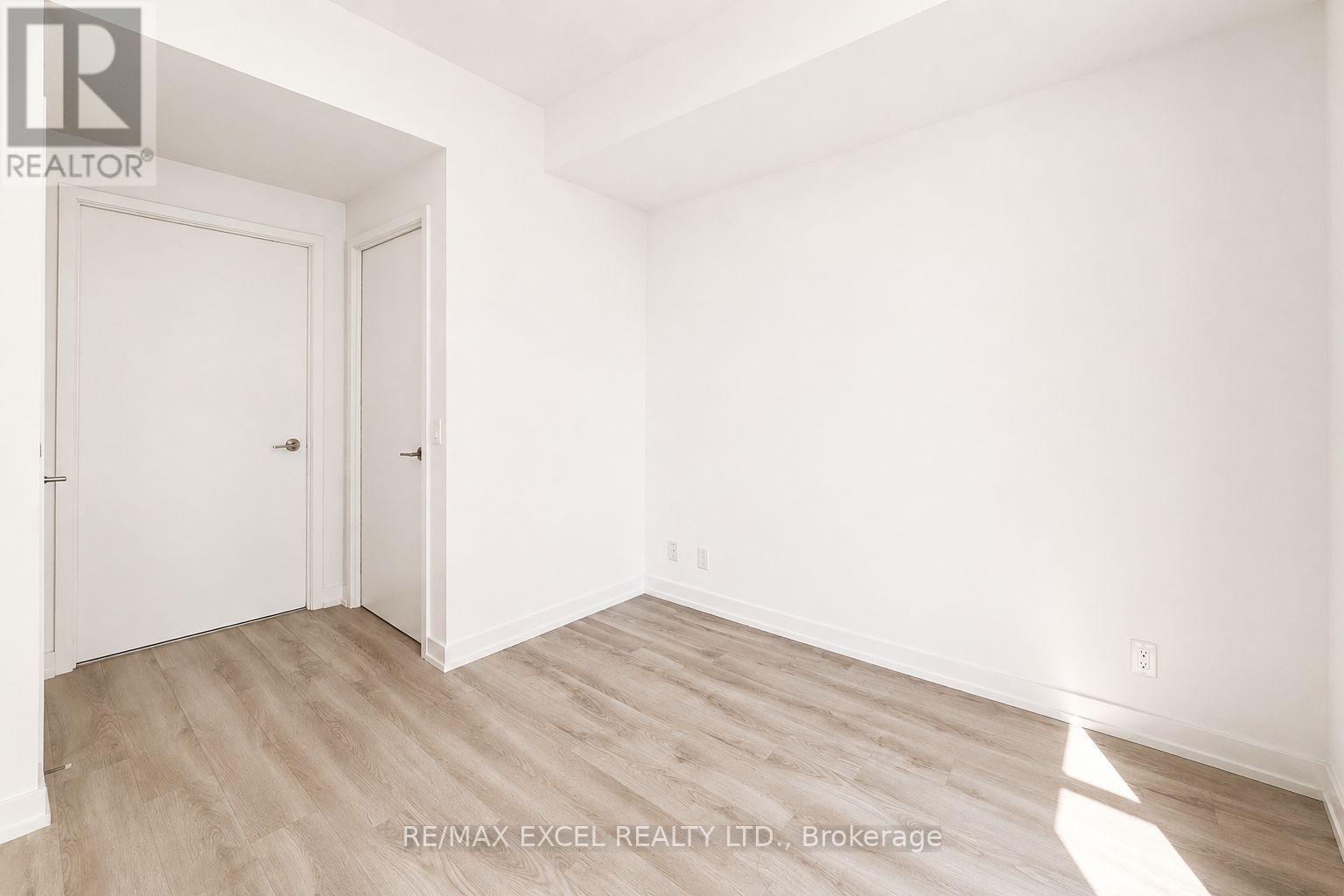 1012 - 33 Helendale Avenue, Toronto, Ontario  M4R 0A4 - Photo 14 - C13652746