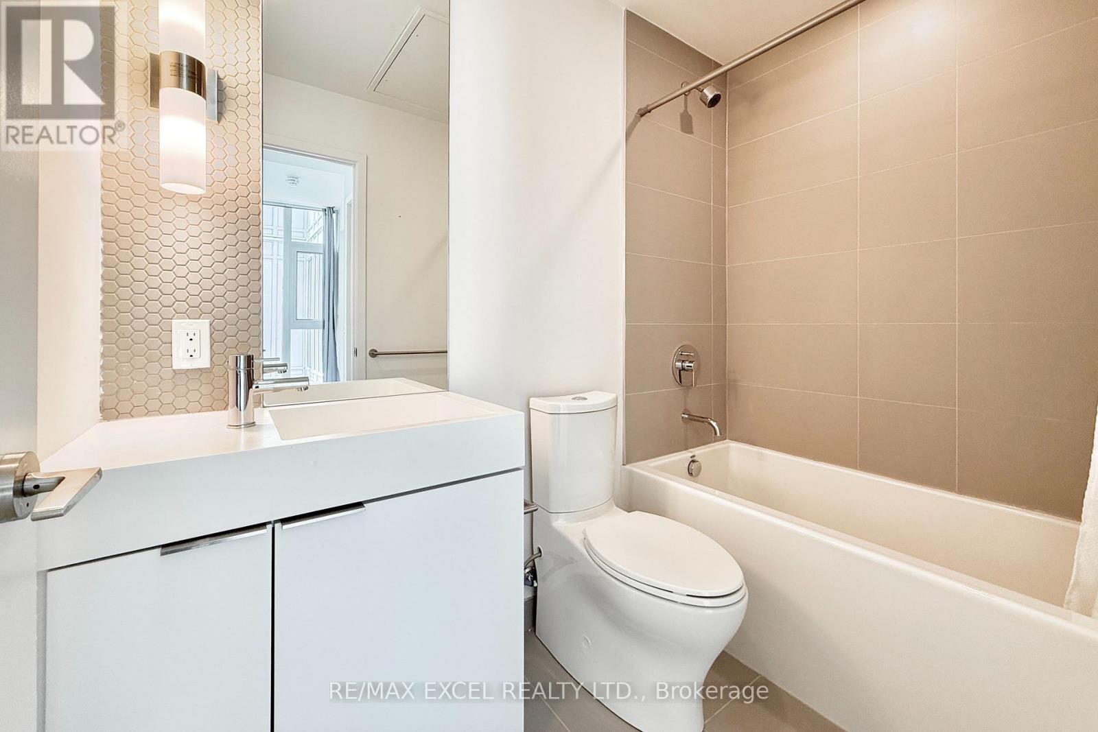 1012 - 33 Helendale Avenue, Toronto, Ontario  M4R 0A4 - Photo 15 - C13652746