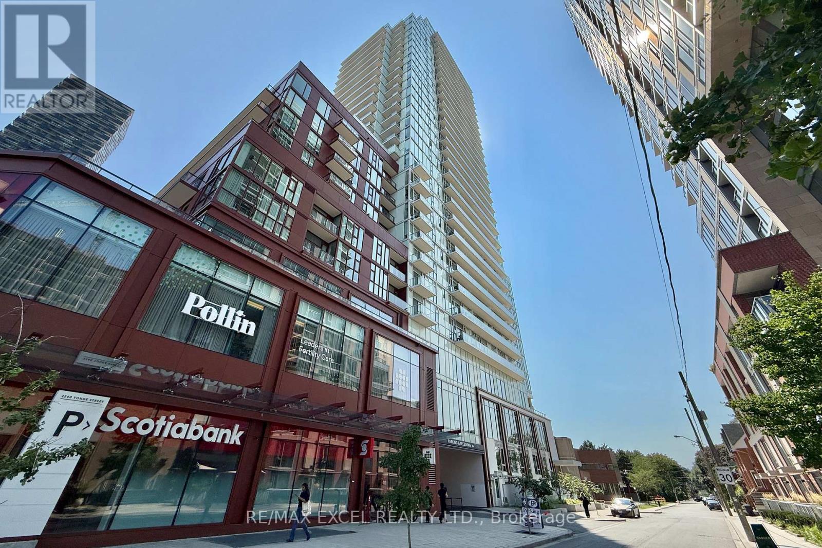 1012 - 33 Helendale Avenue, Toronto, Ontario  M4R 0A4 - Photo 3 - C13652746