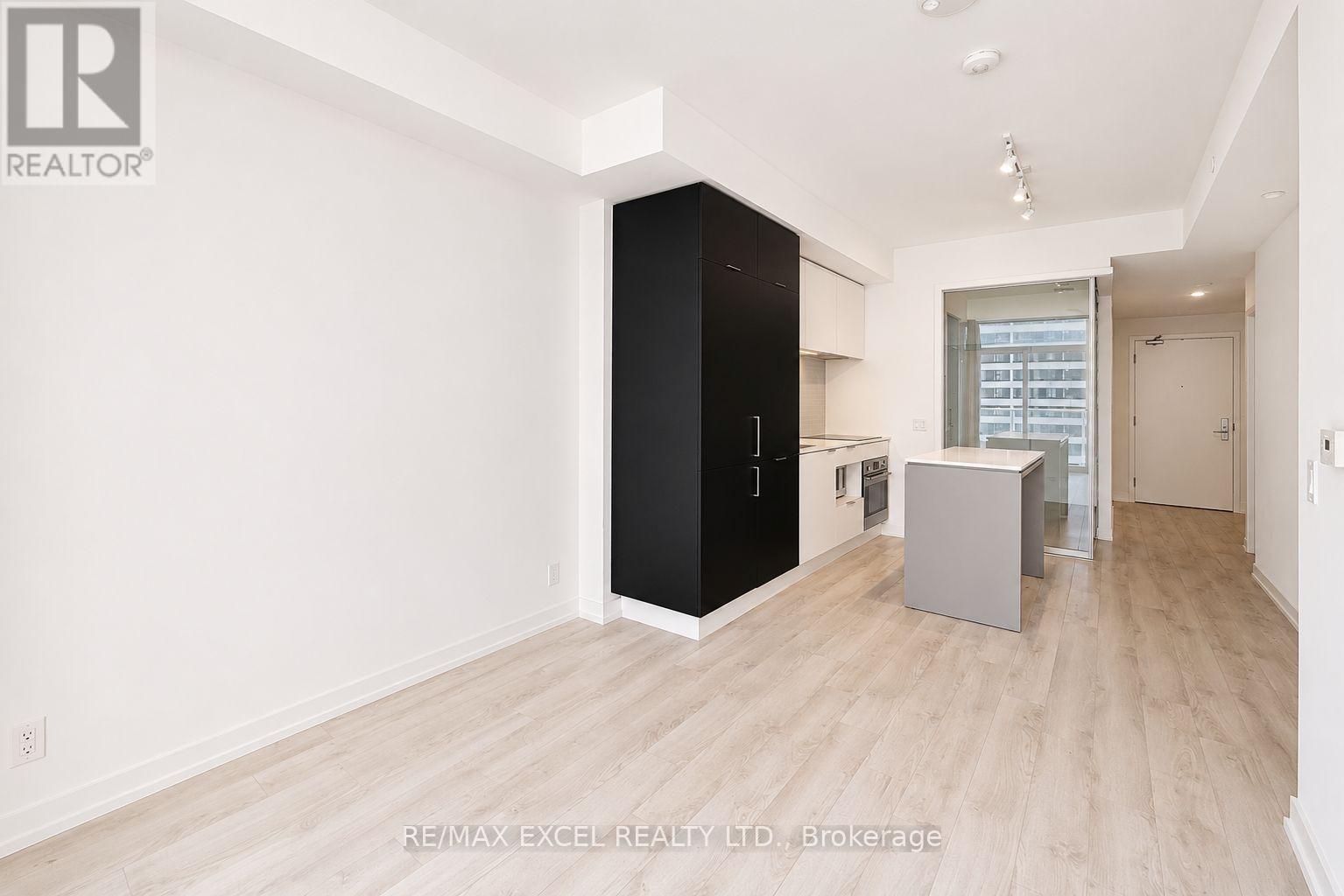 1012 - 33 Helendale Avenue, Toronto, Ontario  M4R 0A4 - Photo 9 - C13652746