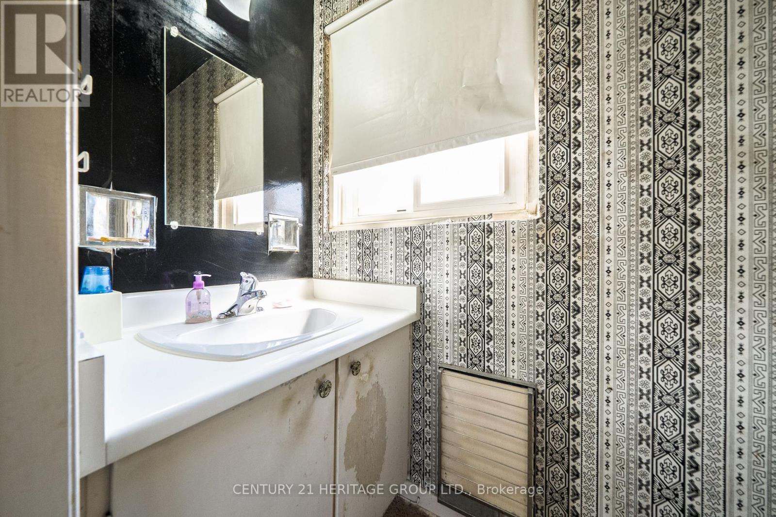 19 Candy Court Way, Toronto, Ontario  M2R 2Y7 - Photo 27 - C13652786