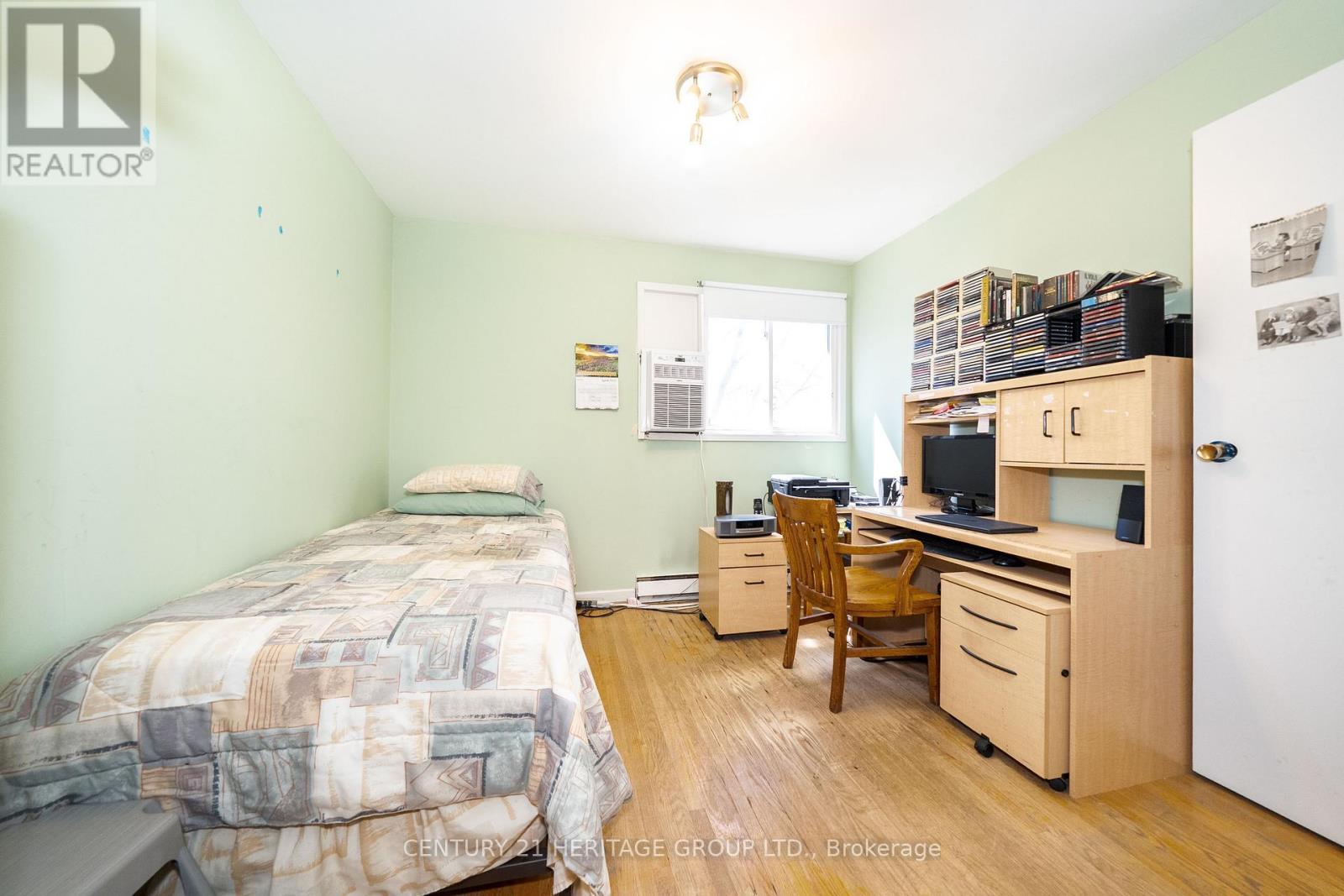 19 Candy Court Way, Toronto, Ontario  M2R 2Y7 - Photo 30 - C13652786