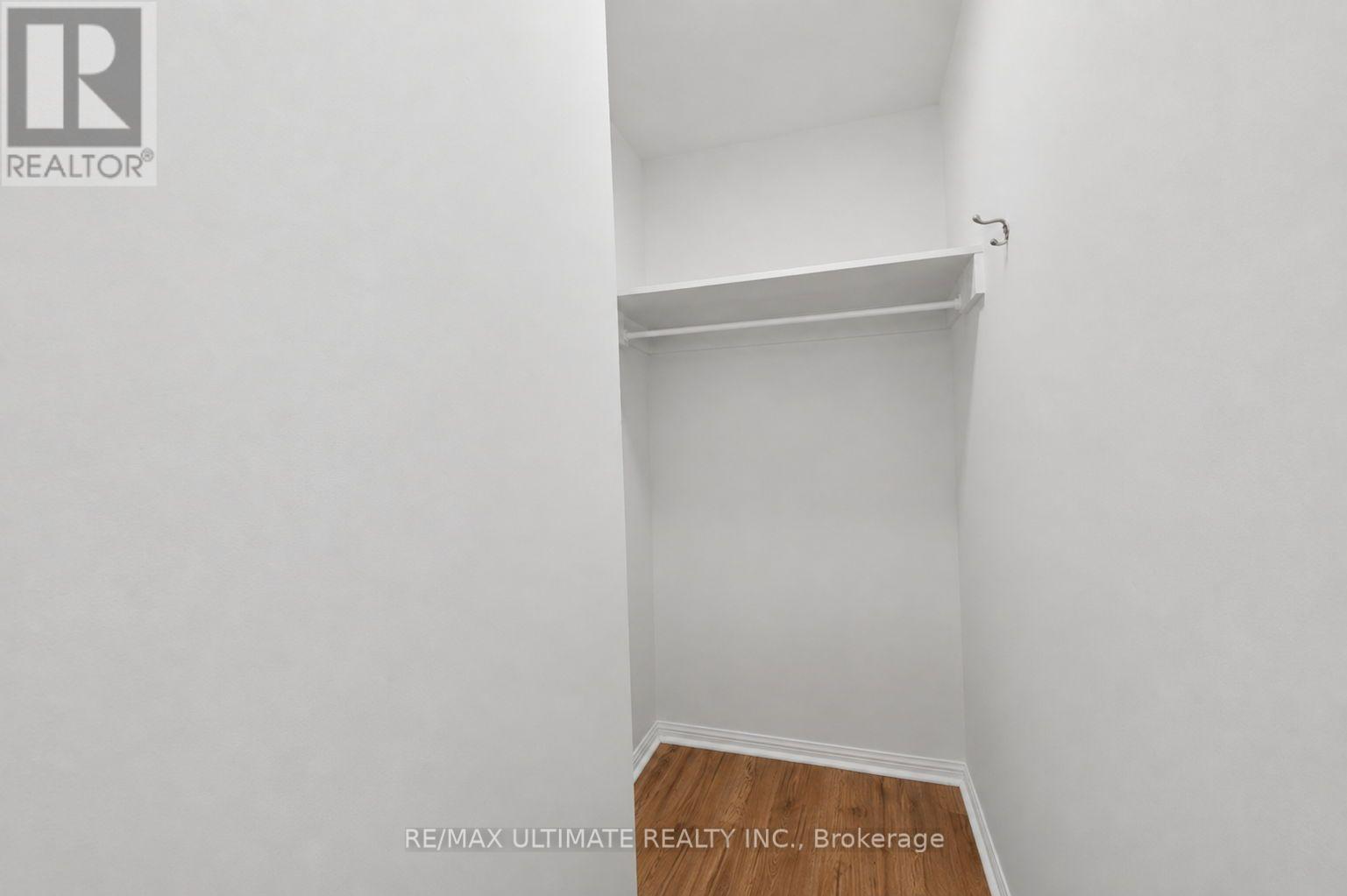 3 - 2360 Queen Street E, Toronto, Ontario M4E 1H3 - Photo 13 - E13652646