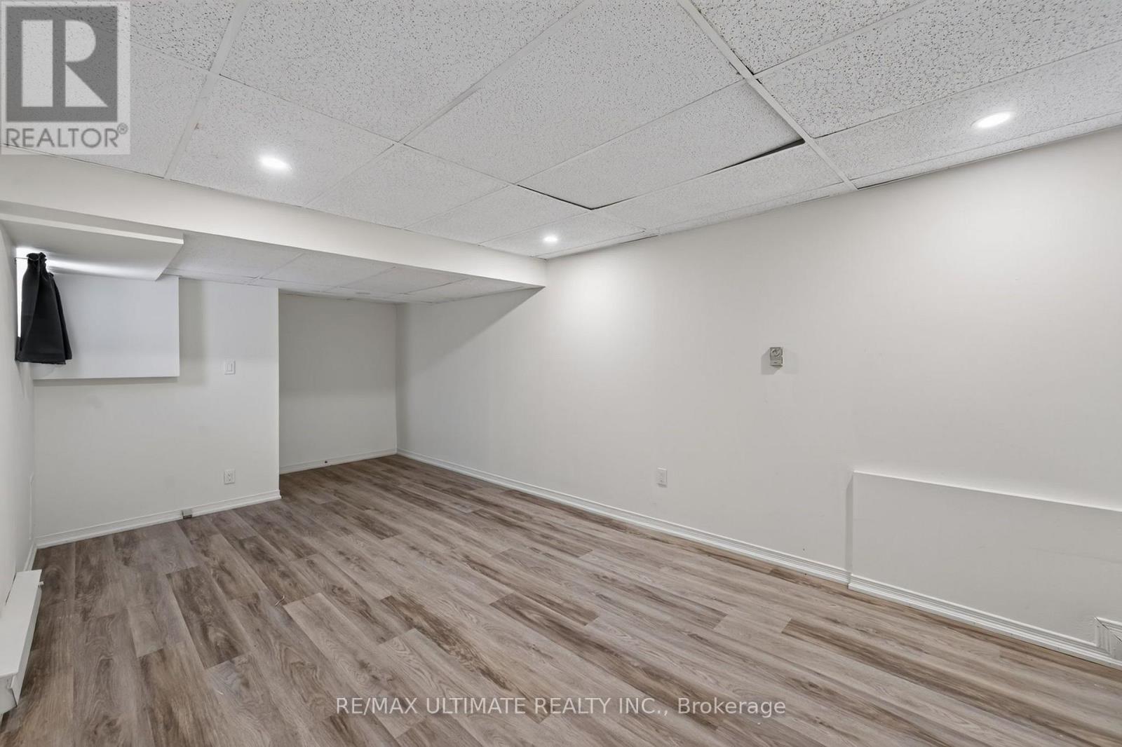 3 - 2360 Queen Street E, Toronto, Ontario M4E 1H3 - Photo 14 - E13652646