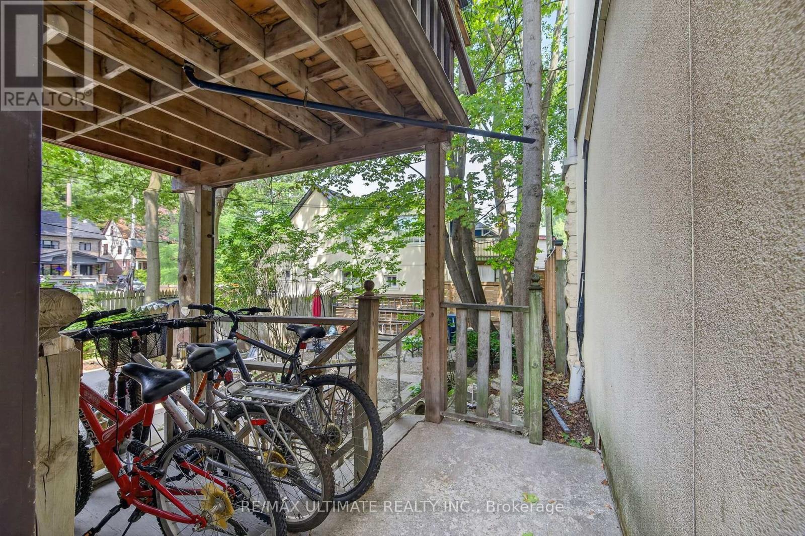3 - 2360 Queen Street E, Toronto, Ontario M4E 1H3 - Photo 17 - E13652646