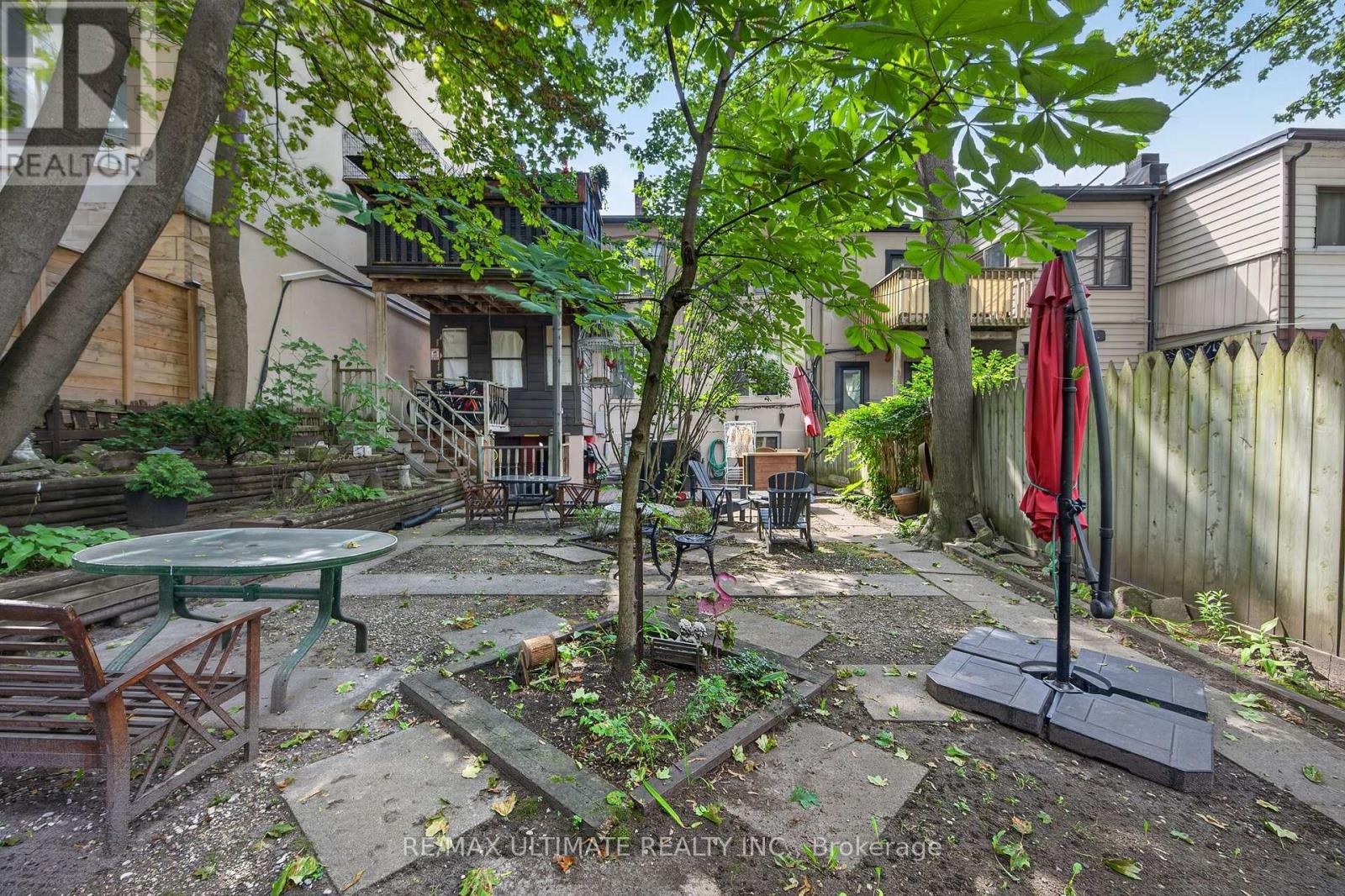 3 - 2360 Queen Street E, Toronto, Ontario M4E 1H3 - Photo 22 - E13652646