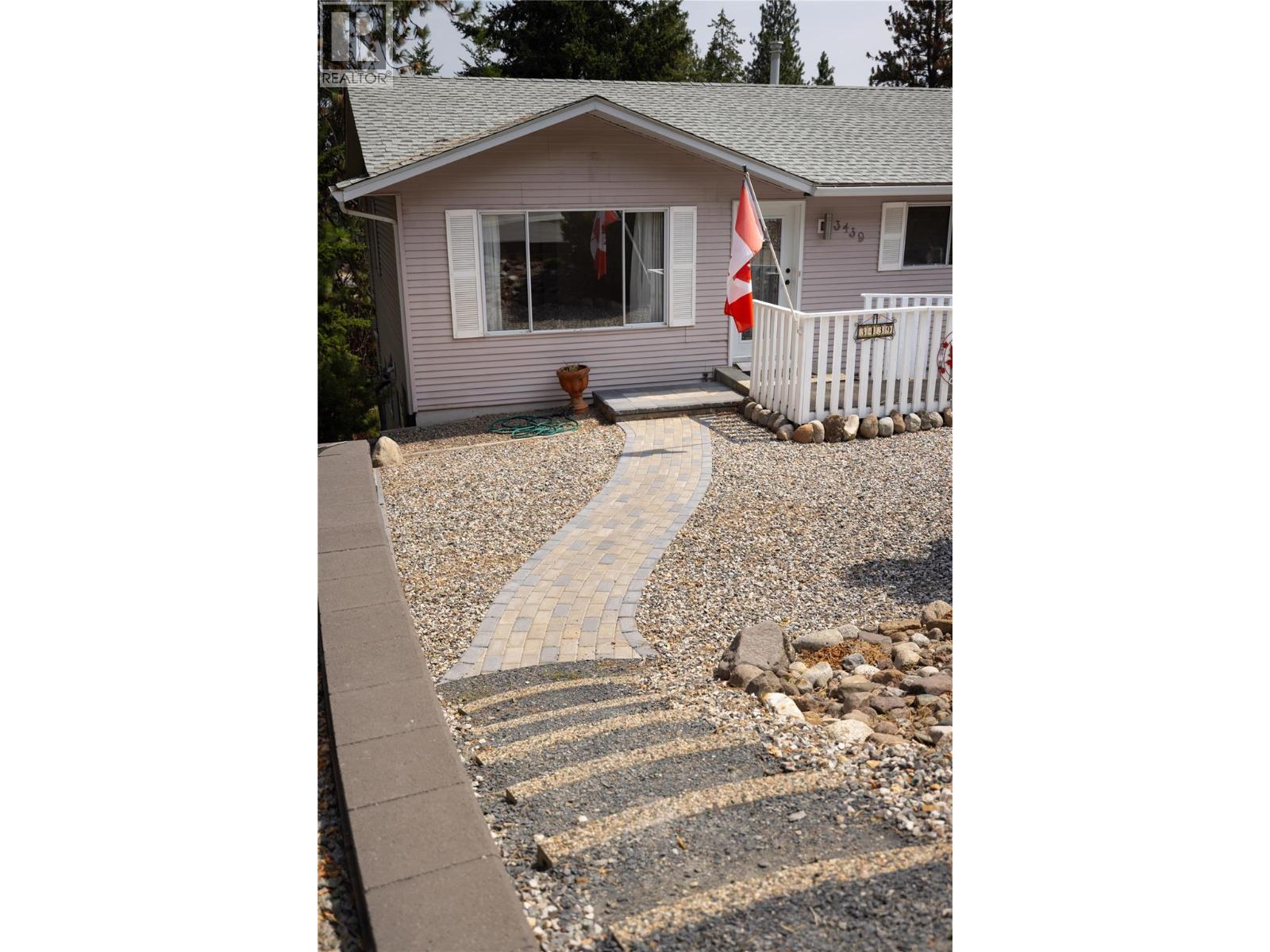 3439 Mciver Road, West Kelowna, British Columbia  V4T 1H7 - Photo 3 - 10376581