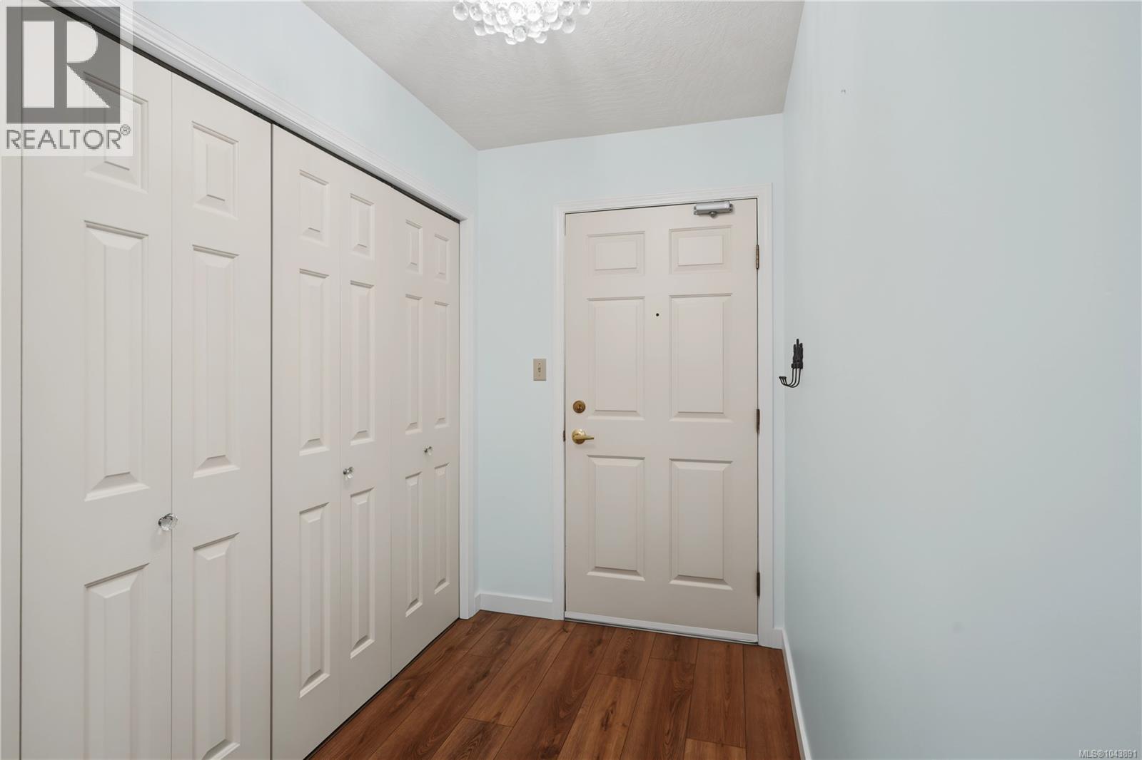 319 9882 Fifth St, Sidney, British Columbia  V8L 2X3 - Photo 16 - 1043891