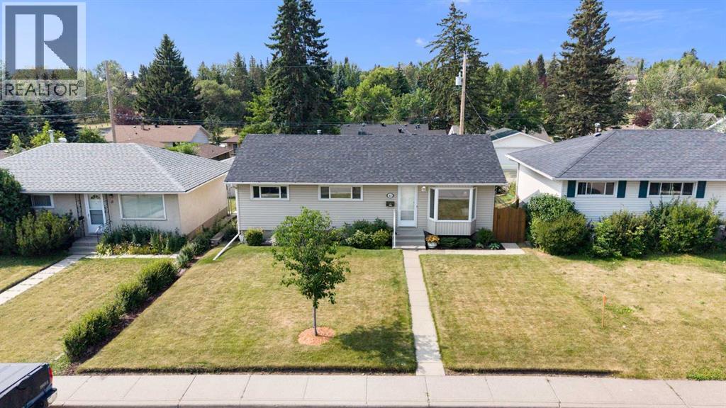 15 Carmangay Crescent NW, Calgary, Alberta  T2L 0S8 - Photo 29 - A2331075
