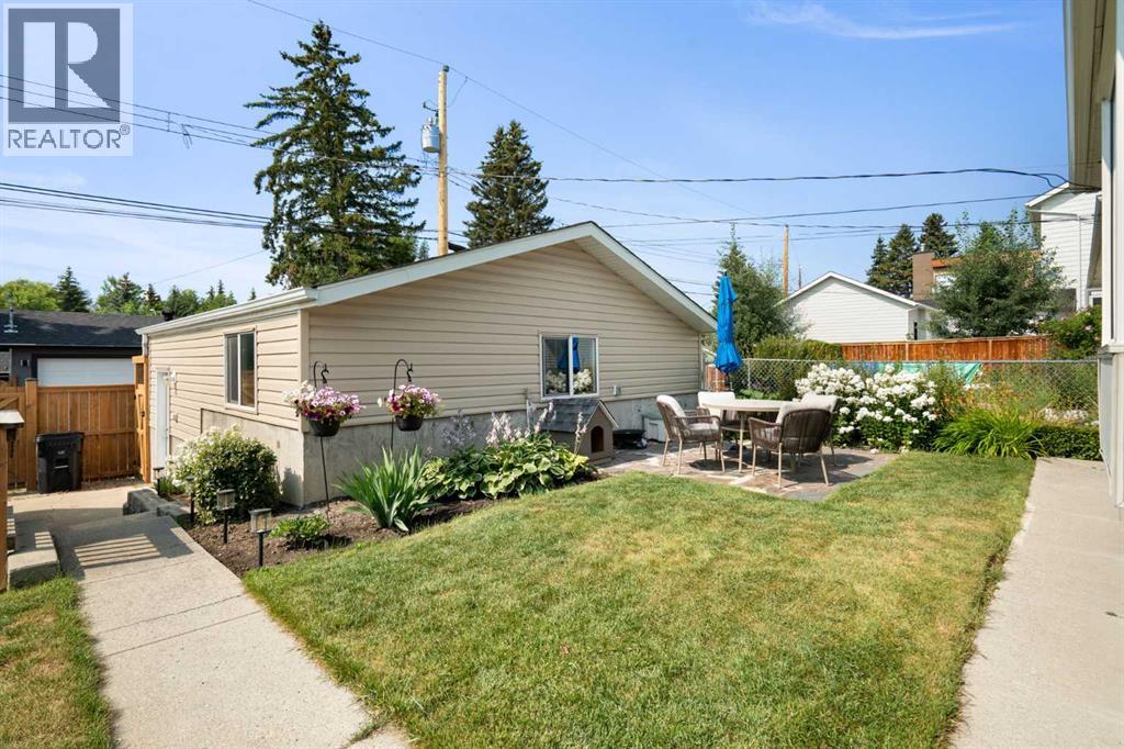 15 Carmangay Crescent NW, Calgary, Alberta  T2L 0S8 - Photo 26 - A2331075