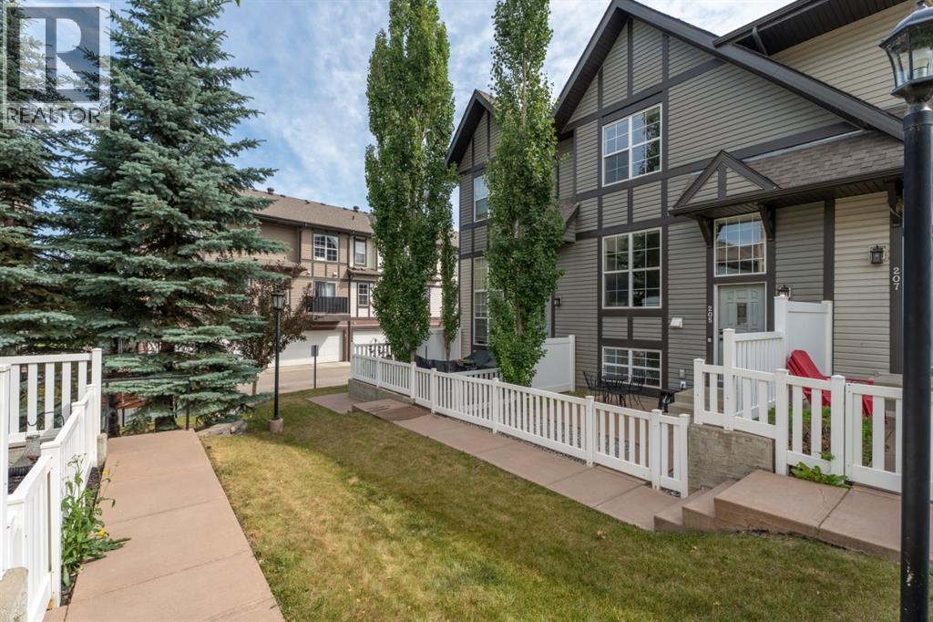 205 New Brighton Villas SE, Calgary, Alberta  T2Z 0T6 - Photo 40 - A2332480