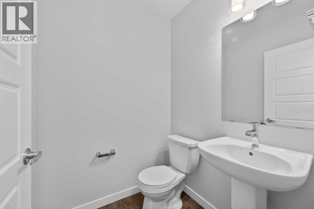 205, 28 Red Embers Plaza NE, Calgary, Alberta  T3N 2W1 - Photo 3 - A2332780