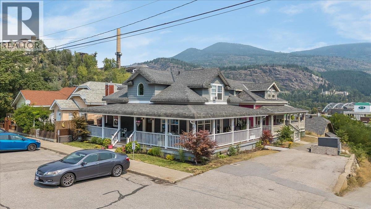 1195 Tamarac Avenue, Trail, British Columbia  V1R 4H8 - Photo 43 - 10397175