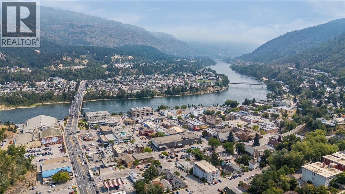 1195 Tamarac Avenue, Trail, British Columbia  V1R 4H8 - Photo 47 - 10397175