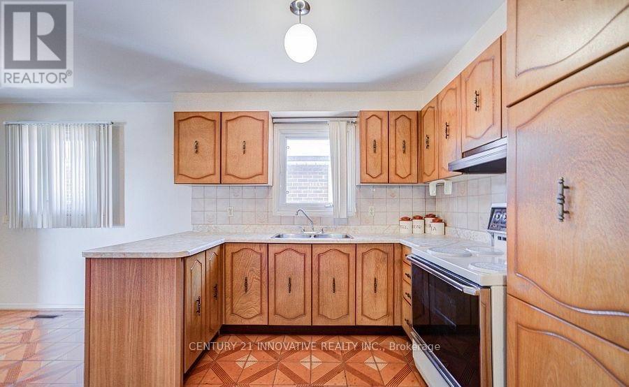 9 Capstan Court, Toronto, Ontario  M3L 2M9 - Photo 14 - W13652648