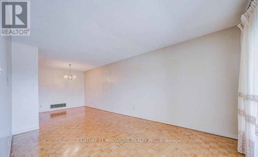 9 Capstan Court, Toronto, Ontario  M3L 2M9 - Photo 17 - W13652648