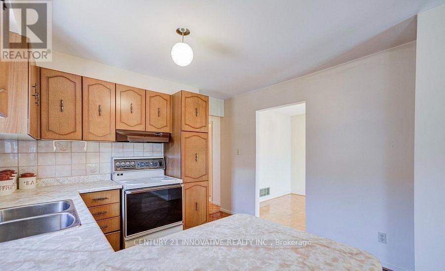 9 Capstan Court, Toronto, Ontario  M3L 2M9 - Photo 21 - W13652648