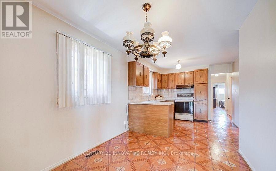 9 Capstan Court, Toronto, Ontario  M3L 2M9 - Photo 22 - W13652648