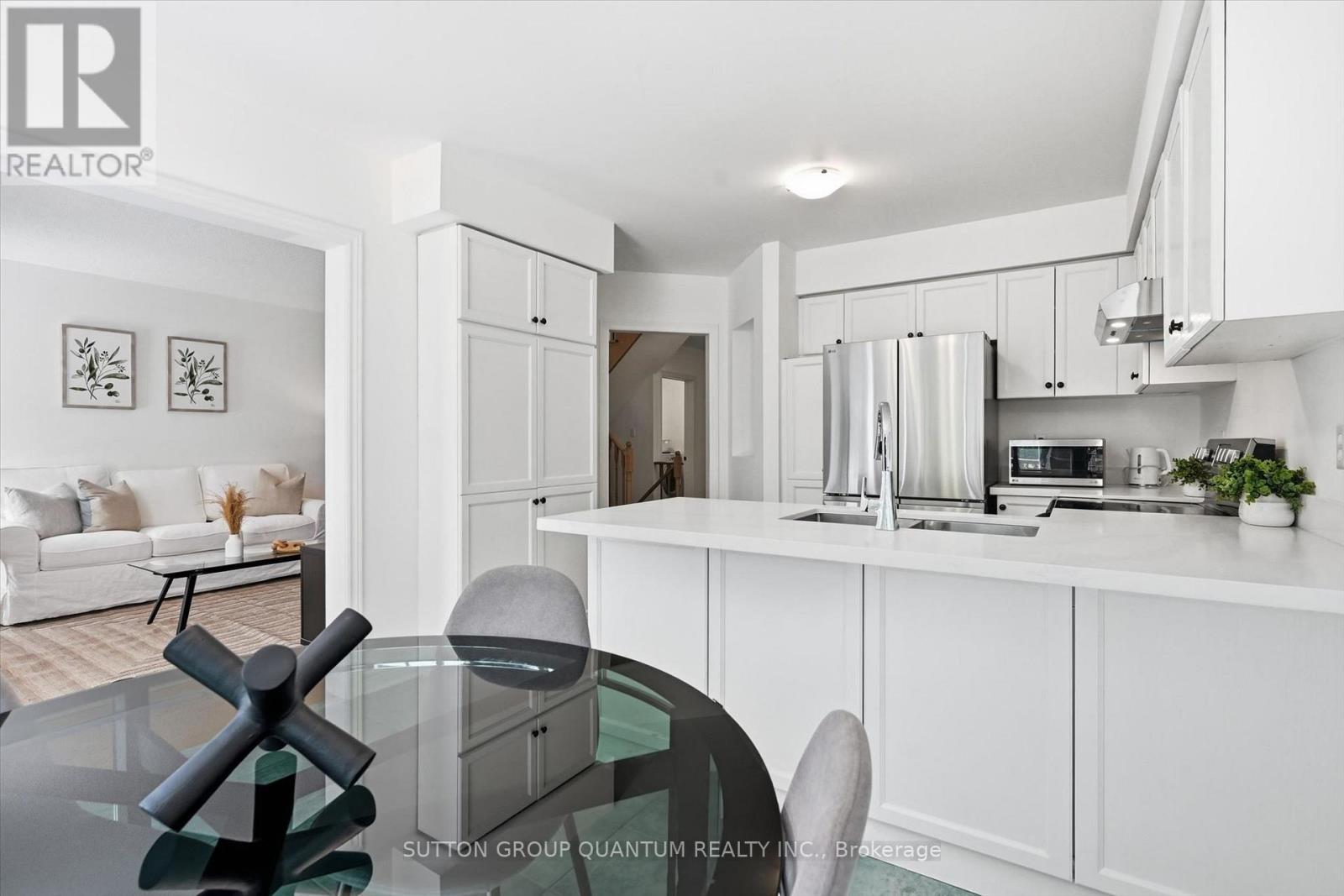 2092 Glenfield Road, Oakville, Ontario  L6M 3S4 - Photo 12 - W13652650