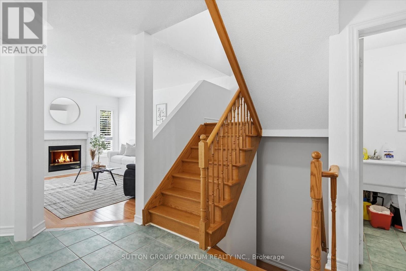 2092 Glenfield Road, Oakville, Ontario  L6M 3S4 - Photo 16 - W13652650