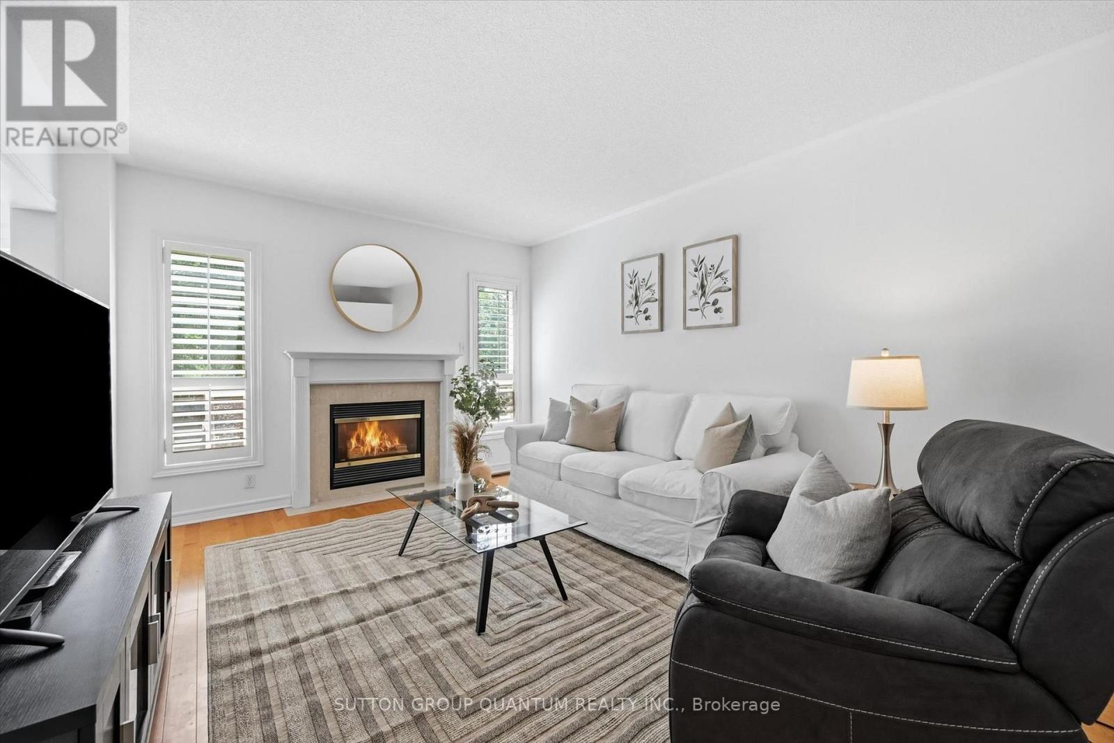 2092 Glenfield Road, Oakville, Ontario  L6M 3S4 - Photo 5 - W13652650