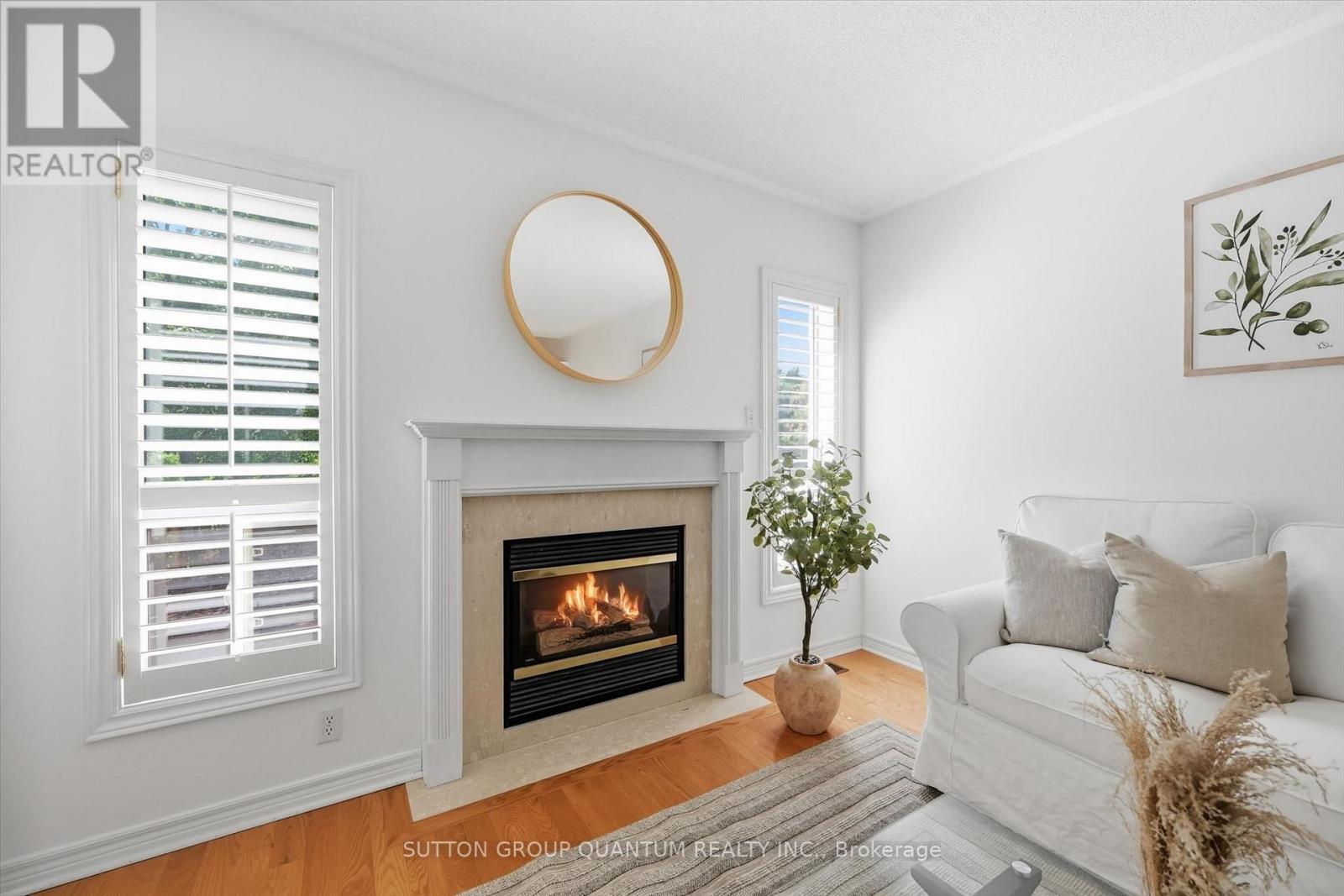 2092 Glenfield Road, Oakville, Ontario  L6M 3S4 - Photo 7 - W13652650