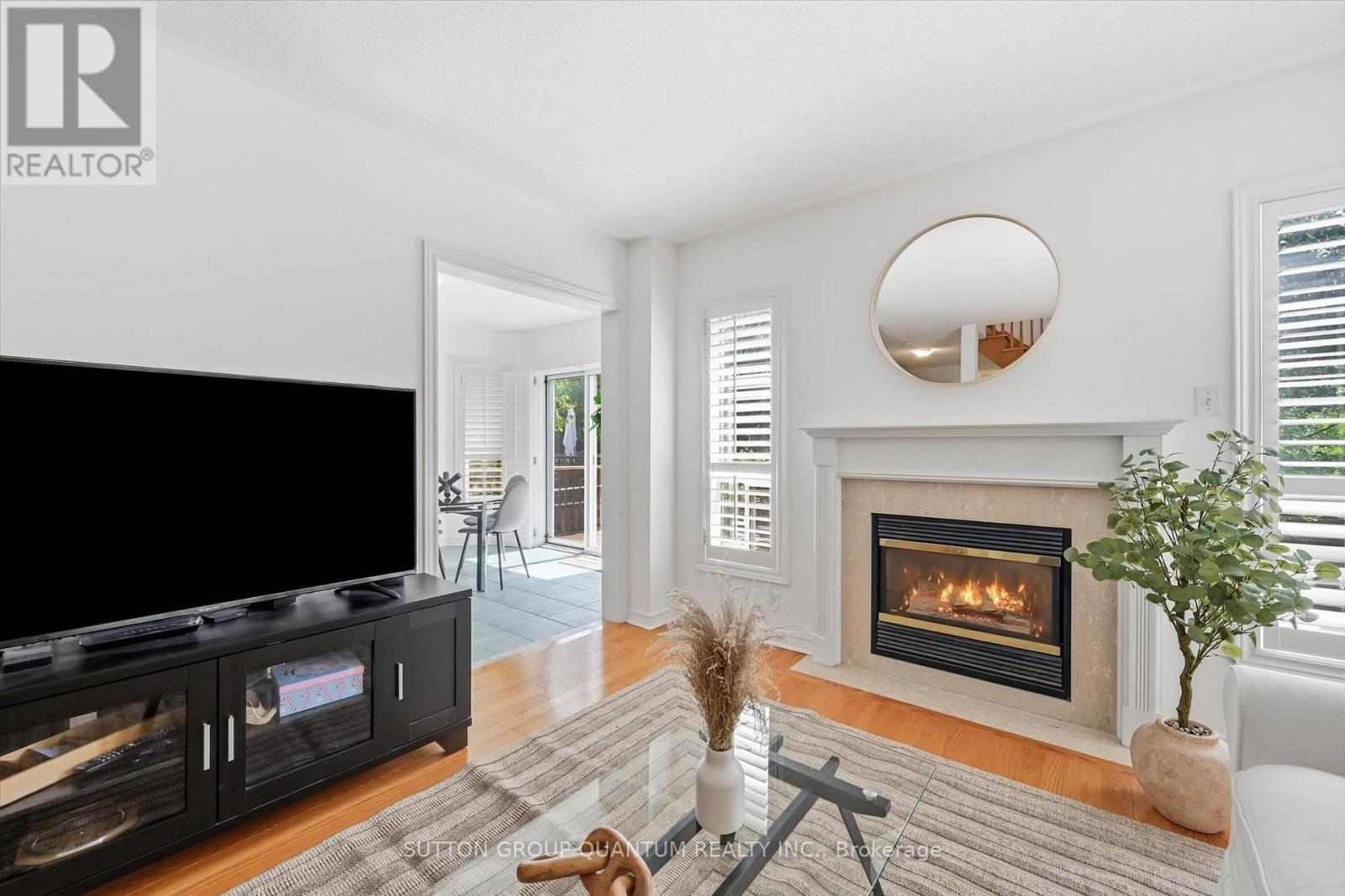 2092 Glenfield Road, Oakville, Ontario  L6M 3S4 - Photo 8 - W13652650