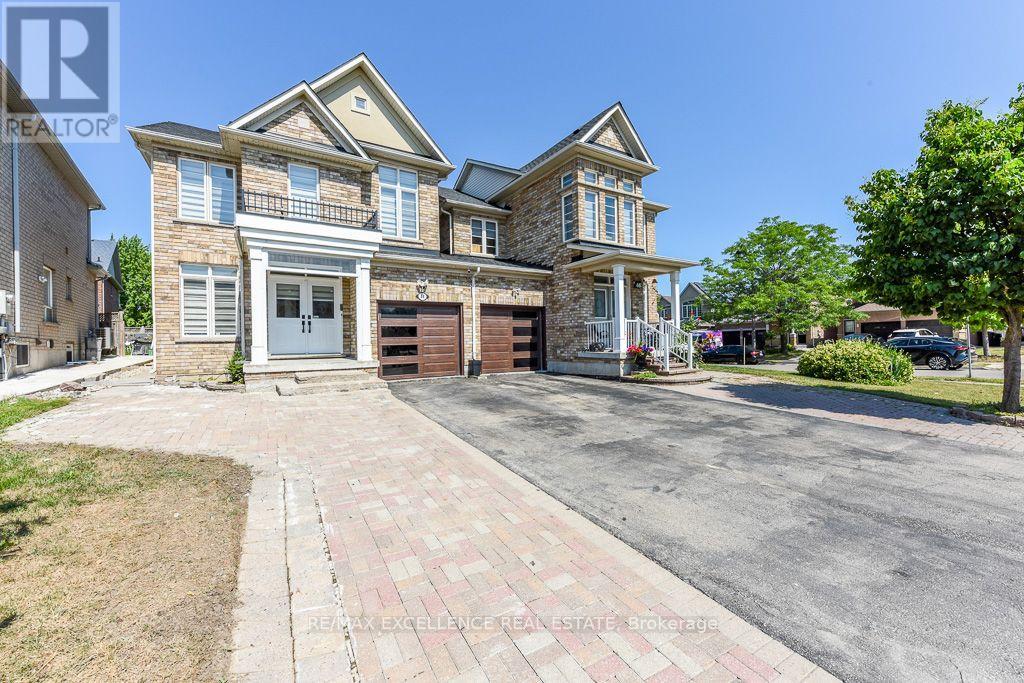 44 Overture Lane, Brampton, Ontario L6S 6H8 - Photo 3 - W13652666