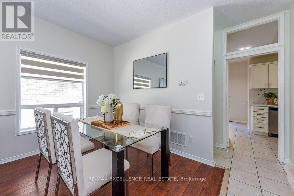 44 Overture Lane, Brampton, Ontario L6S 6H8 - Photo 9 - W13652666