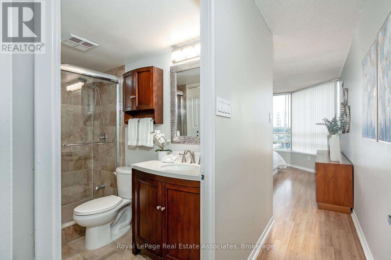 1611 - 75 King Street E, Mississauga, Ontario  L5A 4G5 - Photo 24 - W13652670